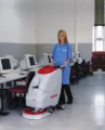 1690535328016-comac-abila-lavasciuga-pavimenti-uffici.webp