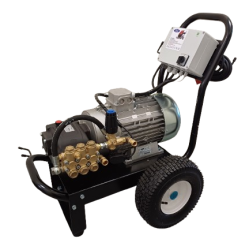 Myjka Wysokociśnieniowa 1260 l/h 200 bar, moduł 21 l/min. 7,5 kW 400 V