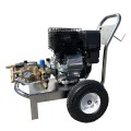 Myjka-wysokocisnieniowa-spalinowa-21-litrow-min-250-bar-modul-z-silnikiem-Loncin-4.jpg